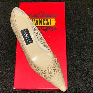 Vaneli | 6.5M |
